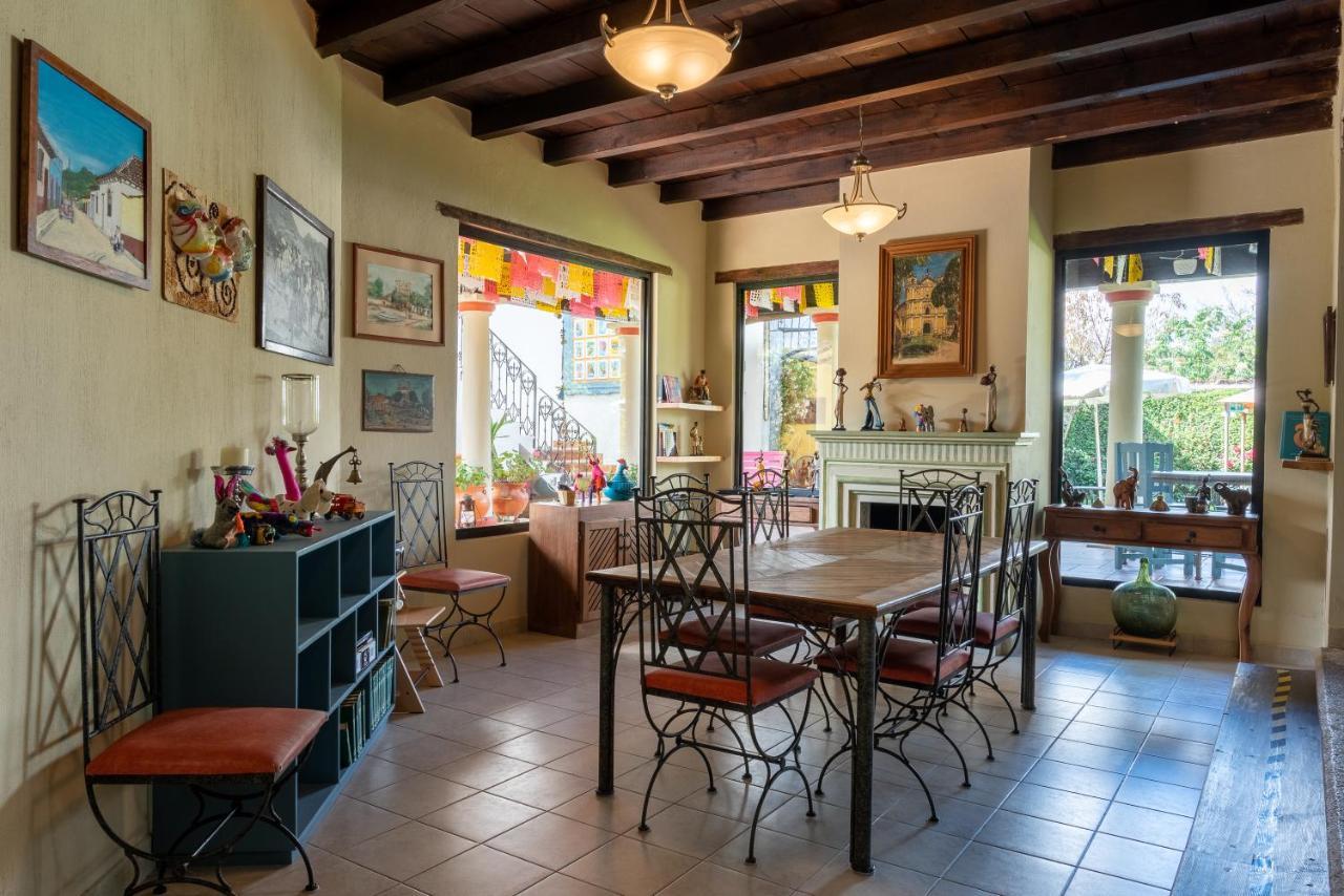 Hotel Ocho Barrios San Cristóbal de Las Casas Kültér fotó