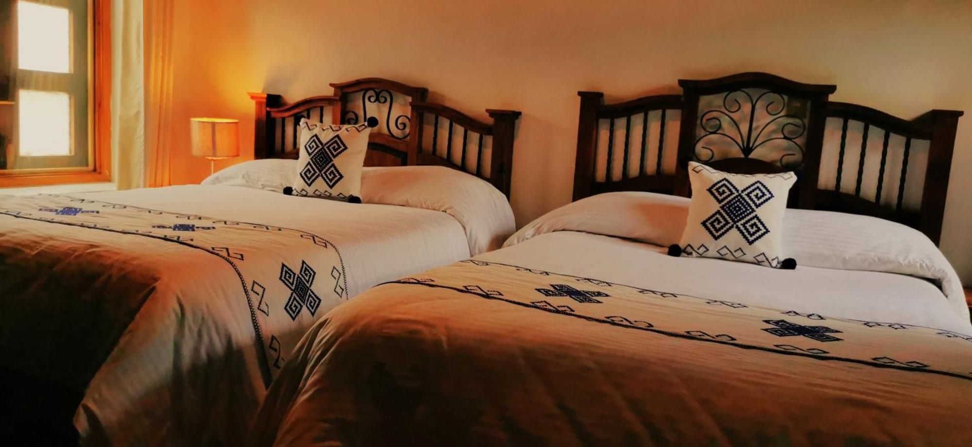 Hotel Ocho Barrios San Cristóbal de Las Casas Kültér fotó