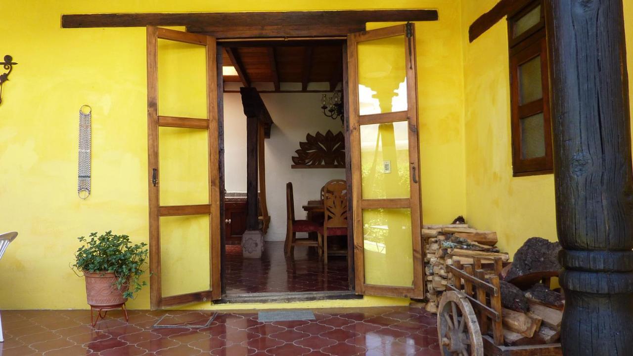 Hotel Ocho Barrios San Cristóbal de Las Casas Kültér fotó
